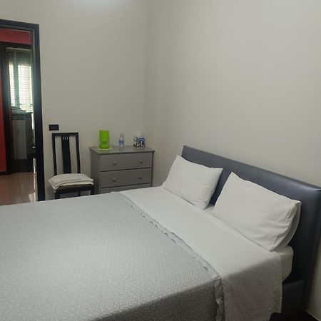 House Toret Turin Bagian luar foto